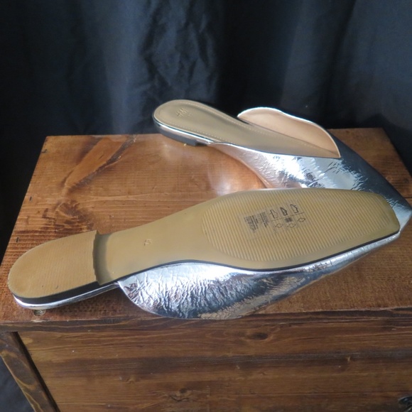 Square toe slip-on's - Picture 3 of 4
